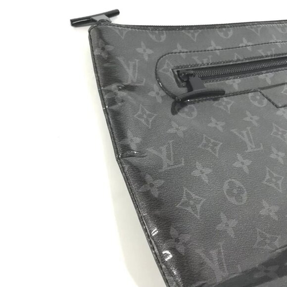 LOUIS VUITTON MonogramEclipse Glaze Exclusive to Japan Pochette-Cosmos - Picture 12 of 15